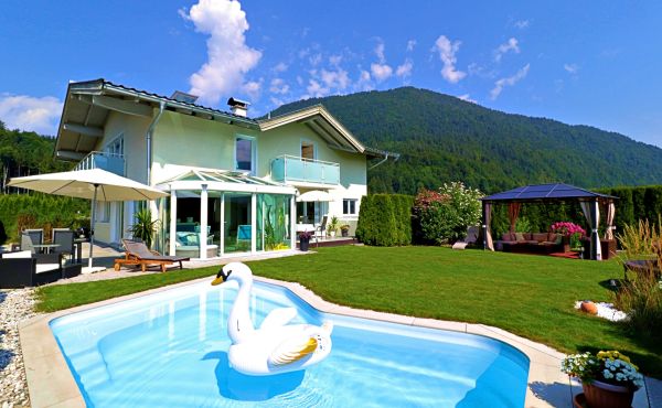 Exklusives Landhaus mit Pool