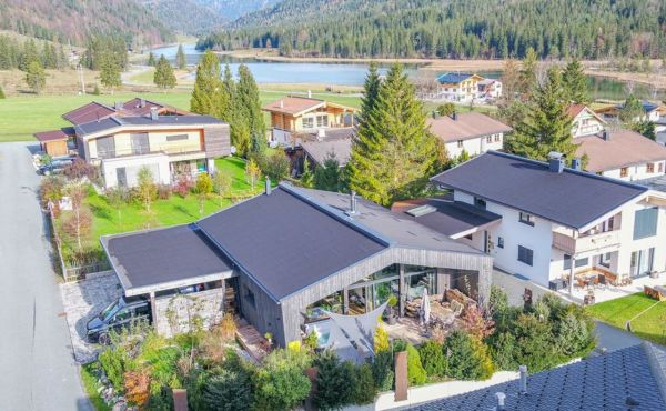 Exklusives Landhaus mit Pool